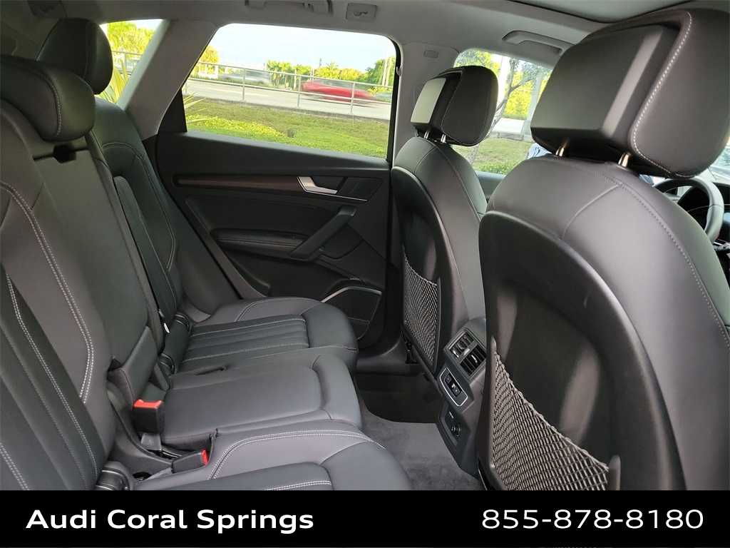 Thumbnail: 2023 Audi Q5 - 21