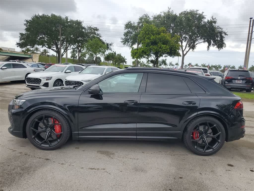2025 Audi RS Q8 4.0T 5