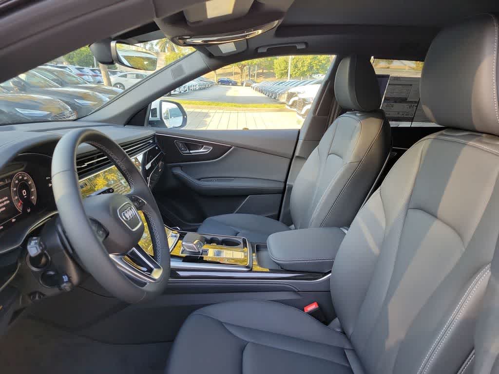Thumbnail: 2026 Audi Q8 - 11