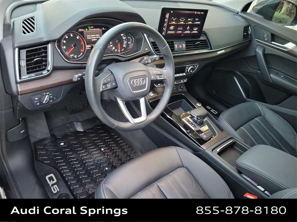 Thumbnail: 2022 Audi Q5 - 9