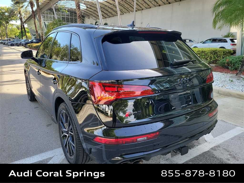 Thumbnail: 2023 Audi SQ5 - 4