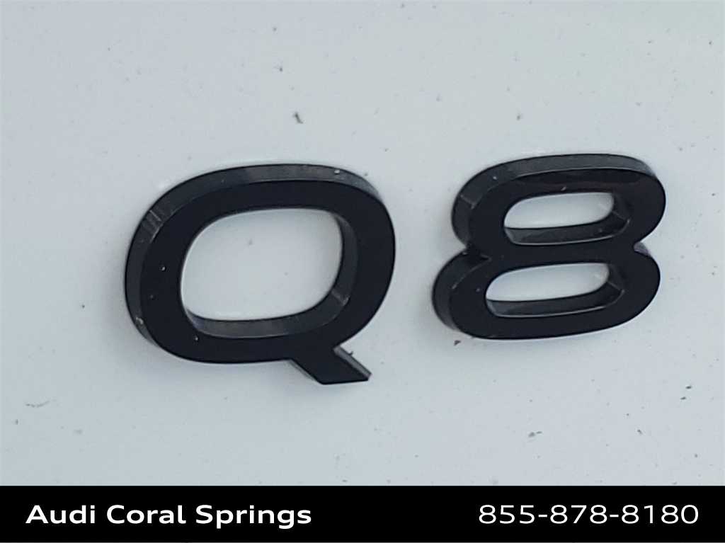Thumbnail: 2025 Audi Q8 - 15