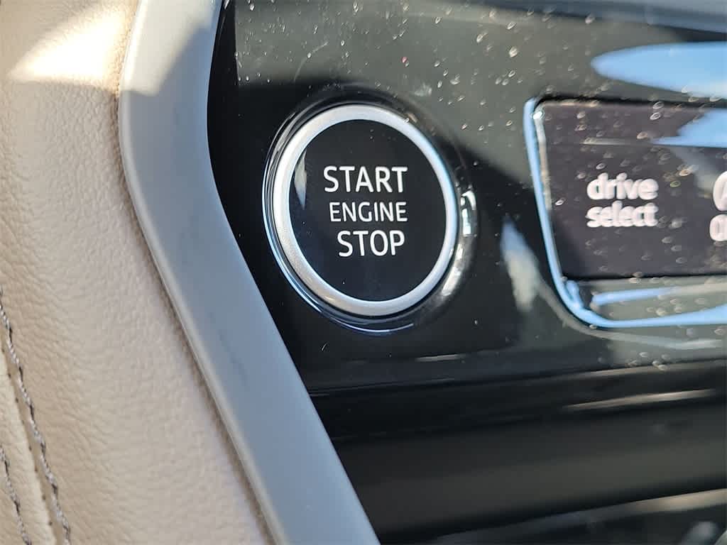 Thumbnail: 2025 Audi Q5 - 27