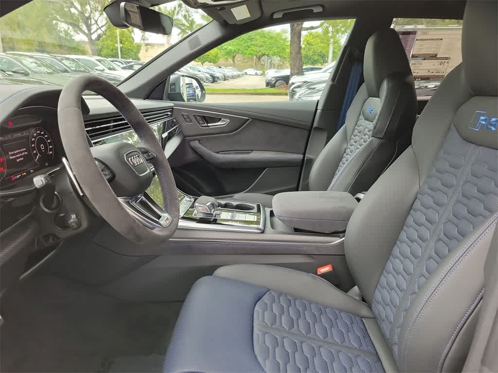 Thumbnail: 2026 Audi RS Q8 - 19