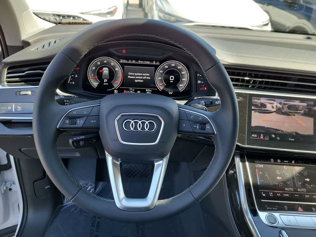Thumbnail: 2026 Audi Q7 - 15