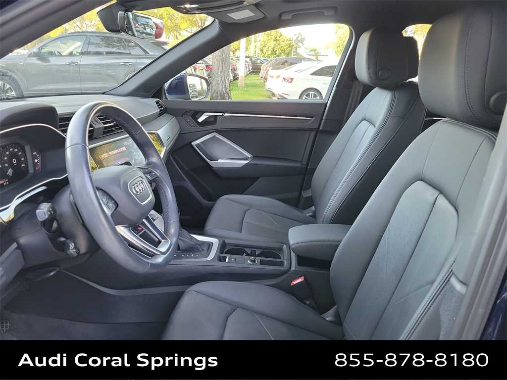 Thumbnail: 2022 Audi Q3 - 19