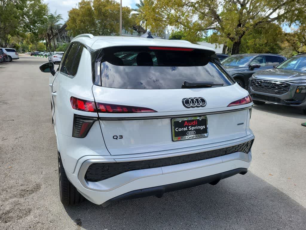 Thumbnail: 2026 Audi Q3 - 6