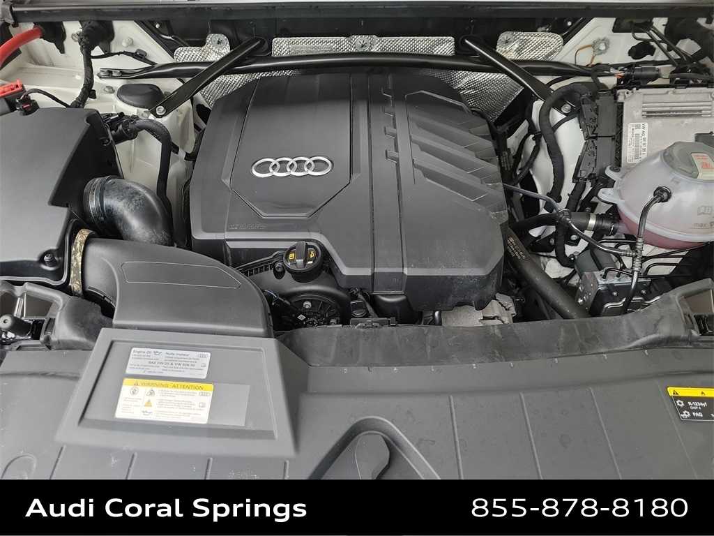 Thumbnail: 2023 Audi Q5 - 17