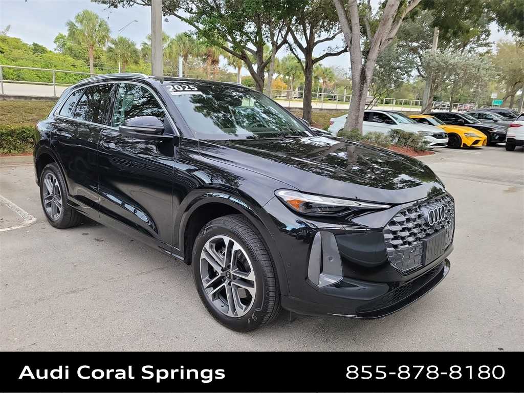 Thumbnail: 2025 Audi Q5 - 2