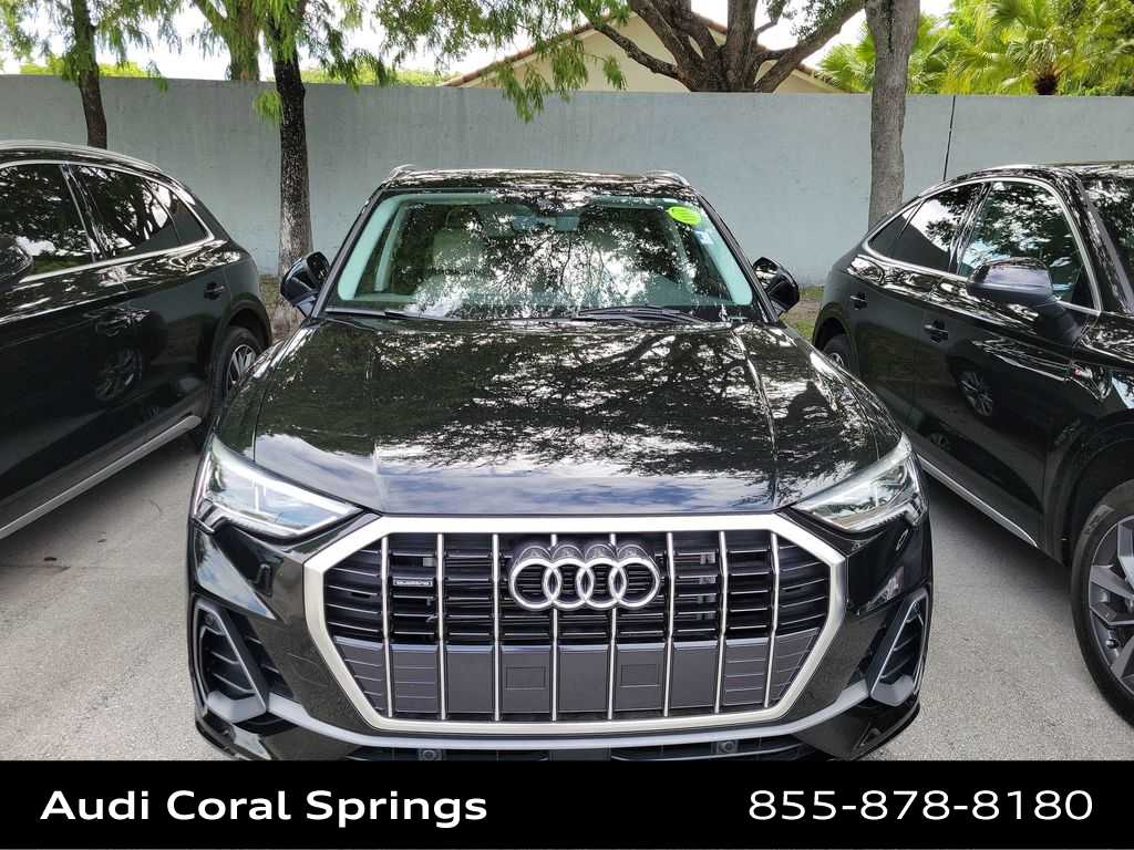 Thumbnail: 2025 Audi Q3 - 8