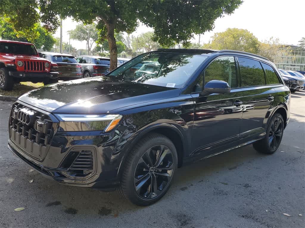 2025 Audi Q7 55 Premium Plus photo 4