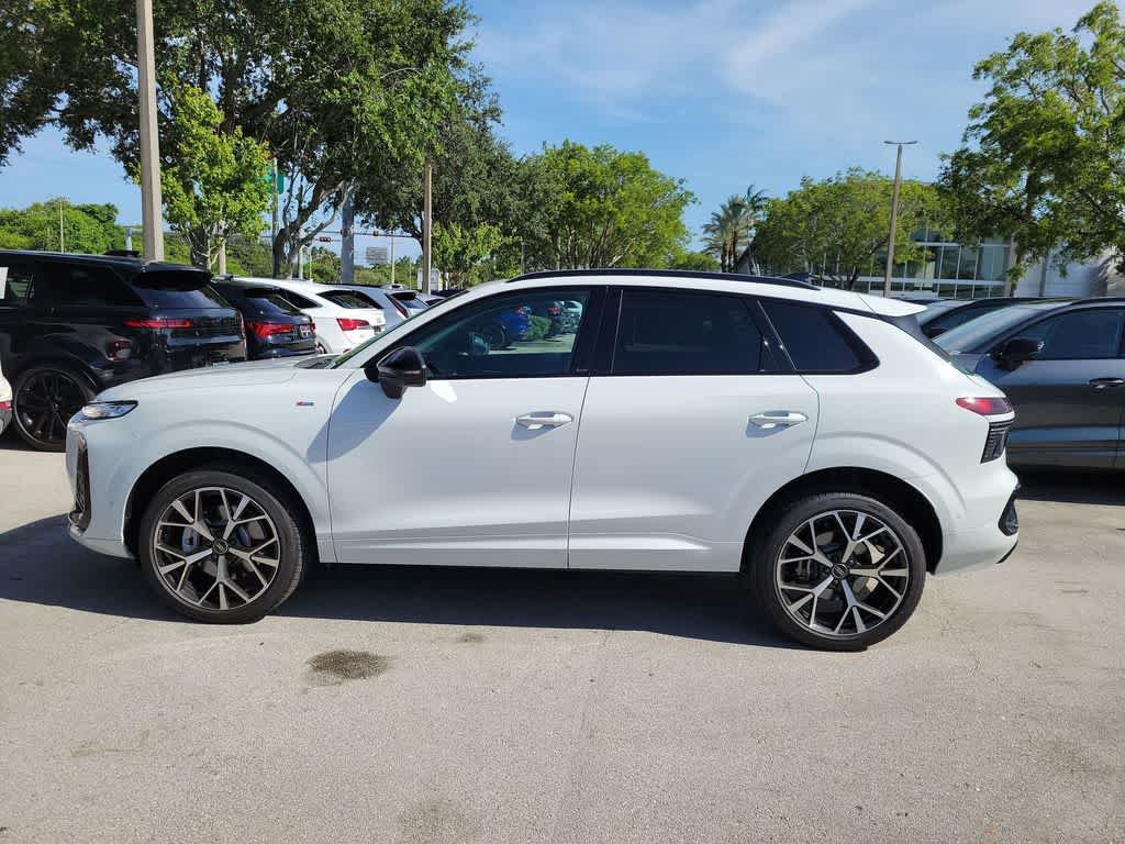 Thumbnail: 2026 Audi Q3 - 3