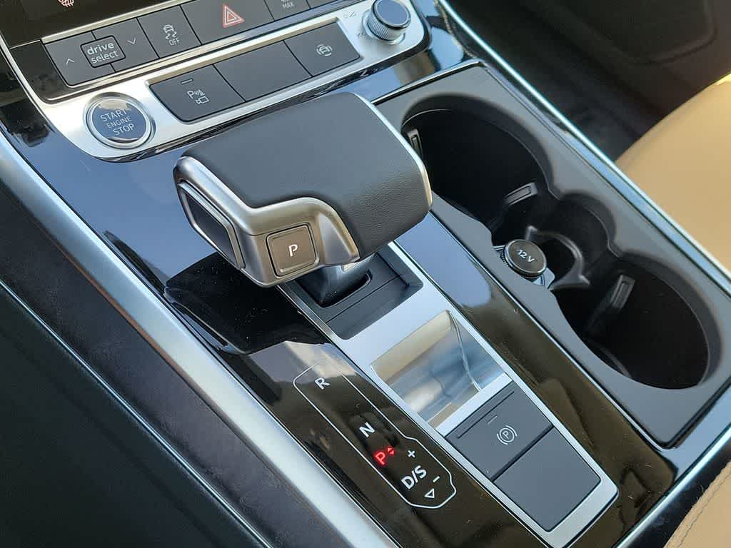 Thumbnail: 2026 Audi Q7 - 25