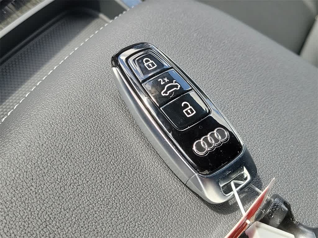 Thumbnail: 2026 Audi Q7 - 20