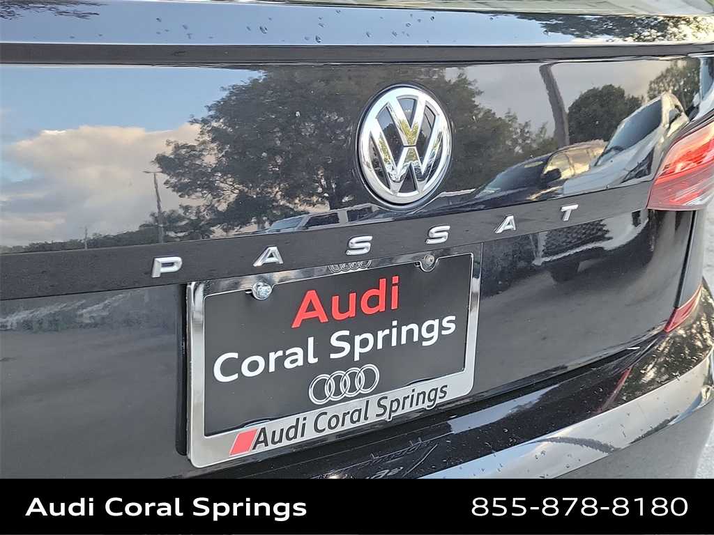 Thumbnail: 2020 Volkswagen Passat - 15