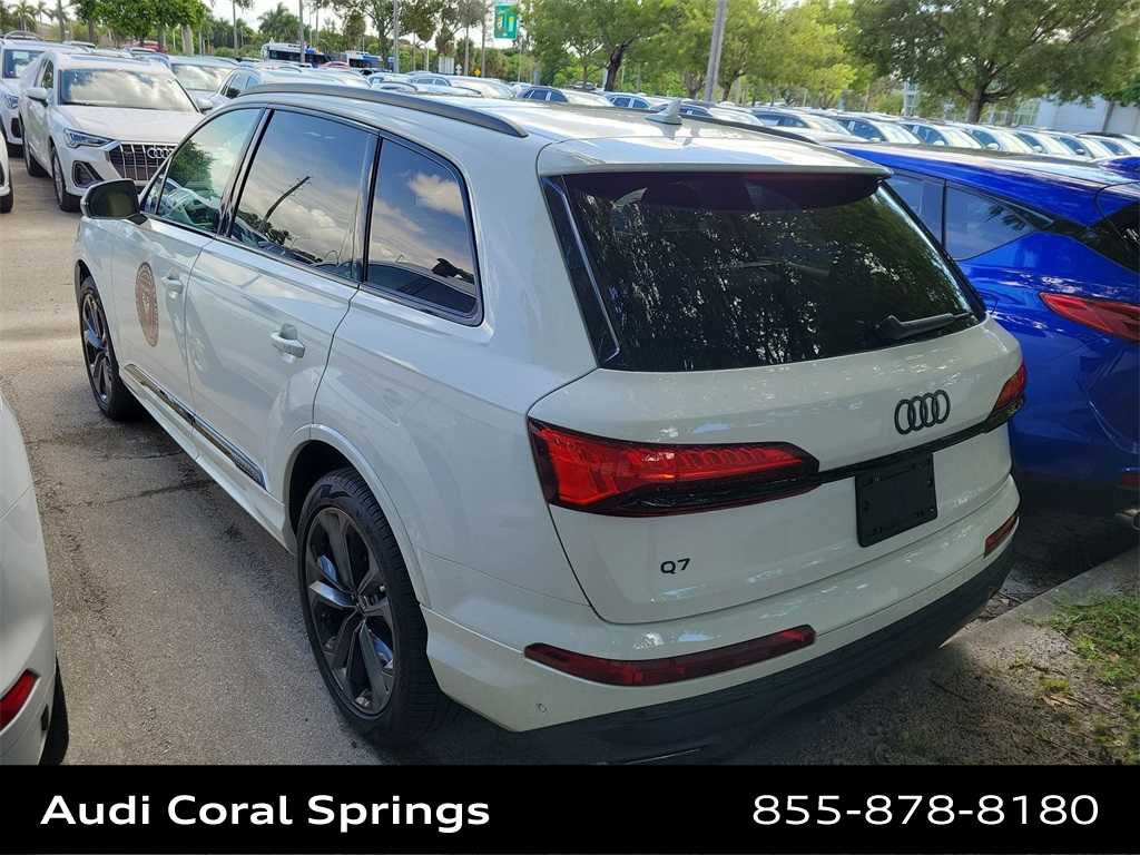 Thumbnail: 2025 Audi Q7 - 18