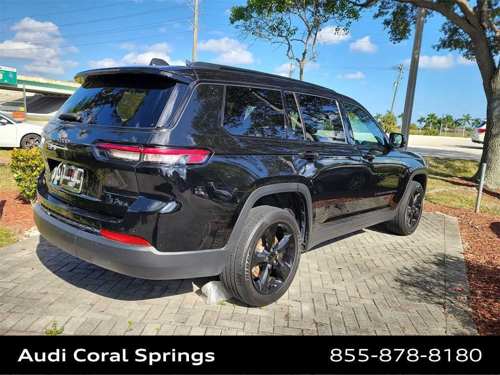 Thumbnail: 2023 Jeep Grand Cherokee L - 8