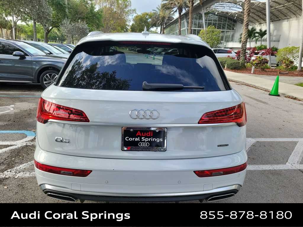 Thumbnail: 2023 Audi Q5 - 13