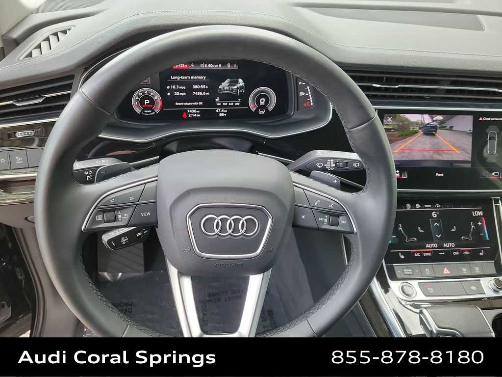 Thumbnail: 2023 Audi Q7 - 23