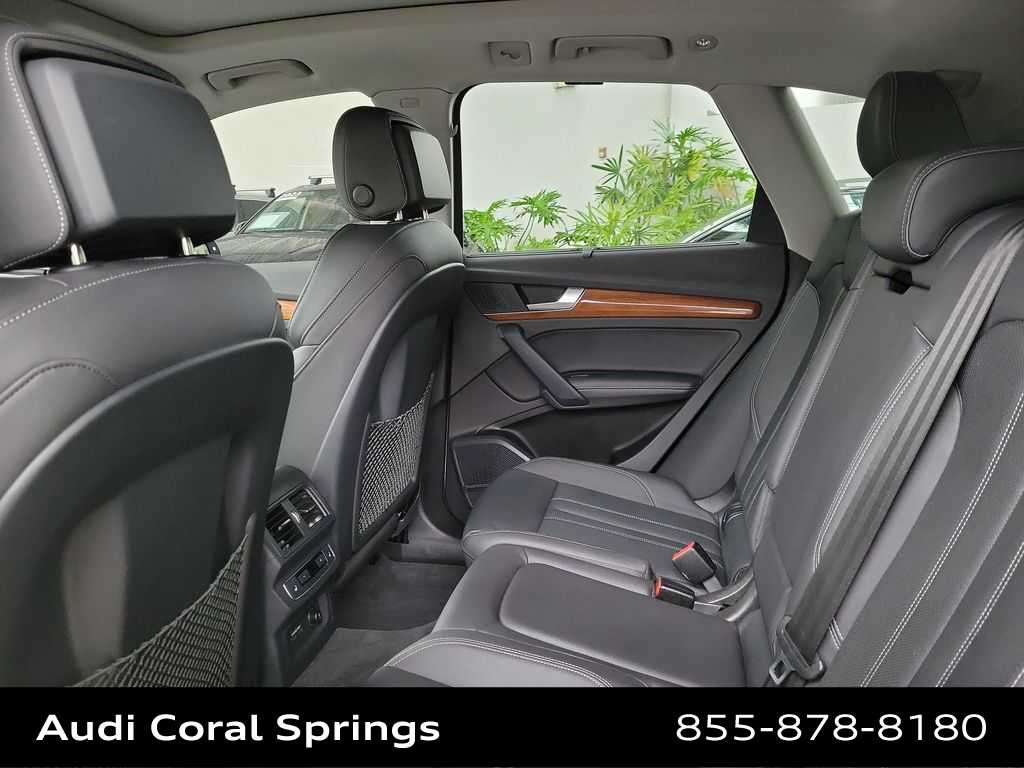 Thumbnail: 2023 Audi Q5 - 20