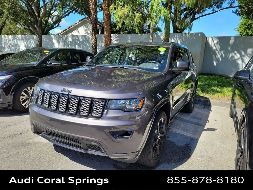 Thumbnail: 2020 Jeep Grand Cherokee - 3