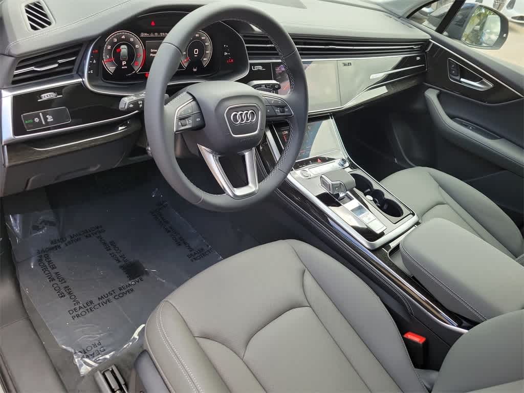 Thumbnail: 2026 Audi Q7 - 2