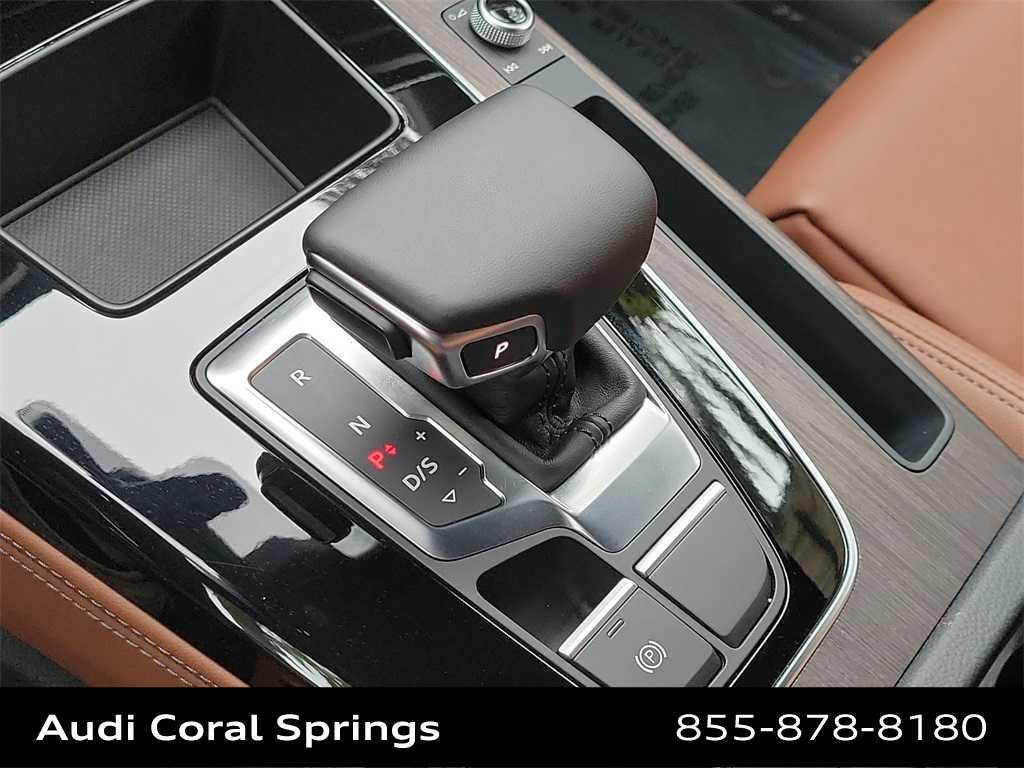 Thumbnail: 2025 Audi Q5 - 17