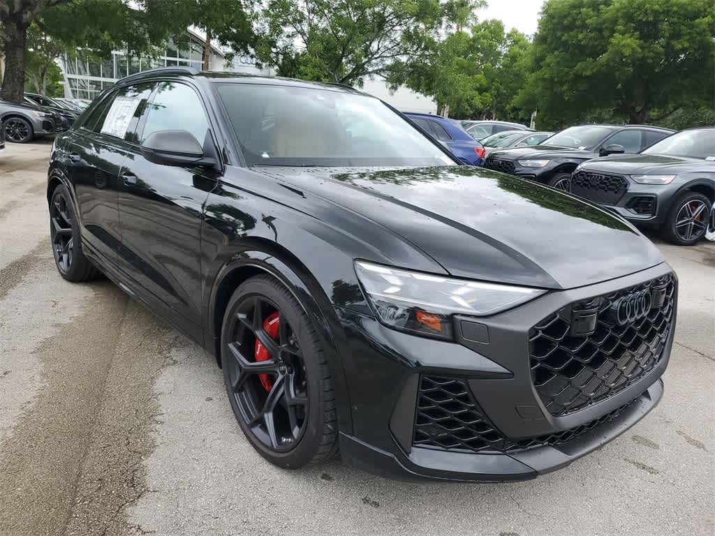 2025 Audi RS Q8 4.0T 2