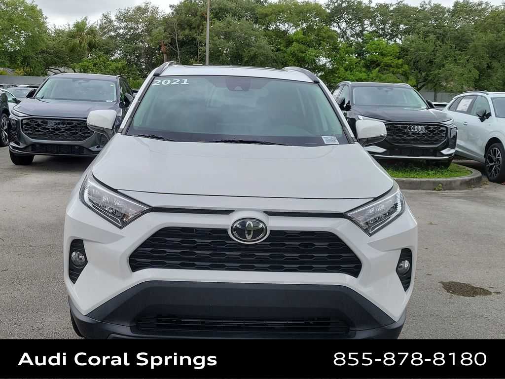 Thumbnail: 2021 Toyota RAV4 - 14