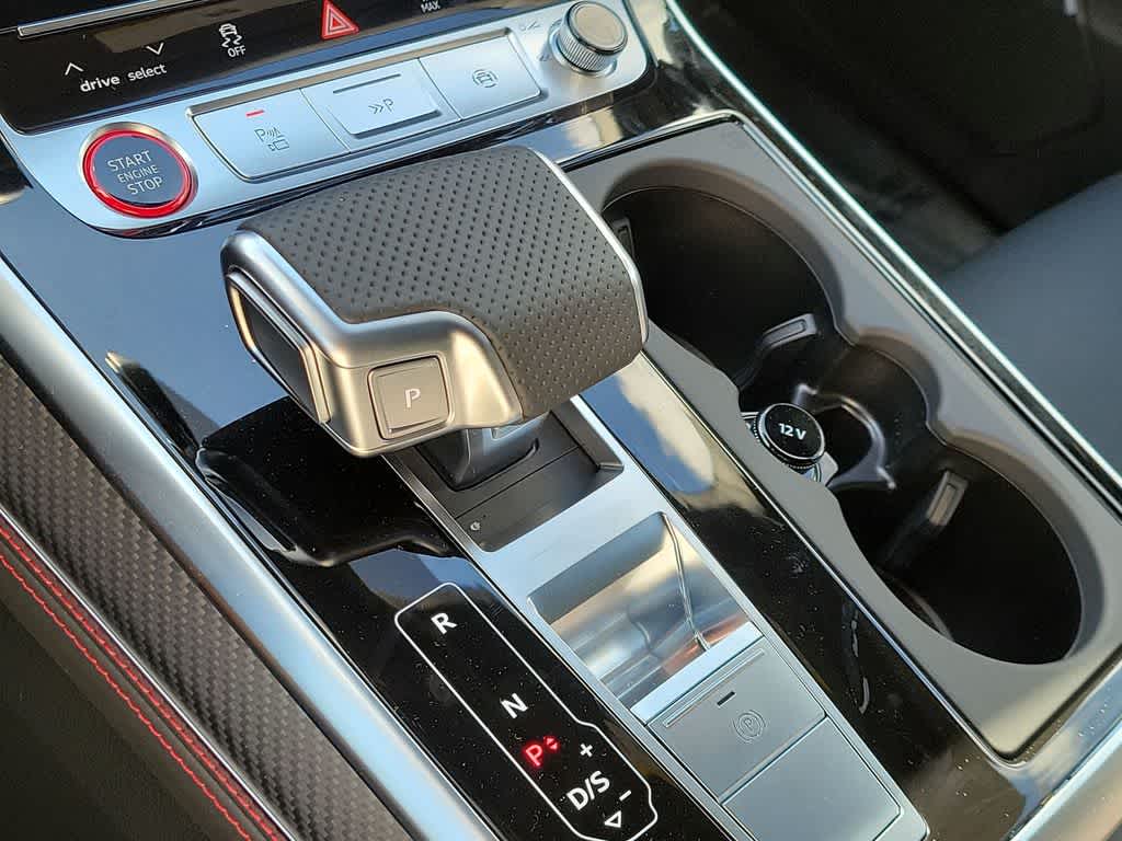 Thumbnail: 2026 Audi RS Q8 - 25
