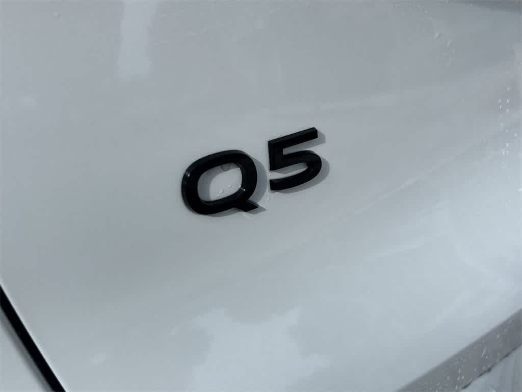 Thumbnail: 2025 Audi Q5 - 21