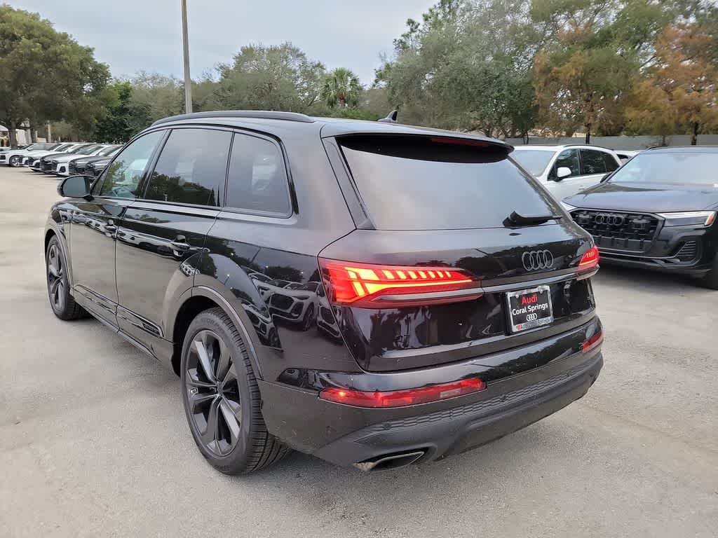 Thumbnail: 2026 Audi Q7 - 12