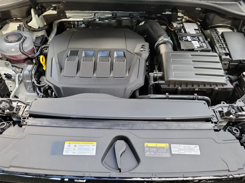 Thumbnail: 2025 Audi Q3 - 9