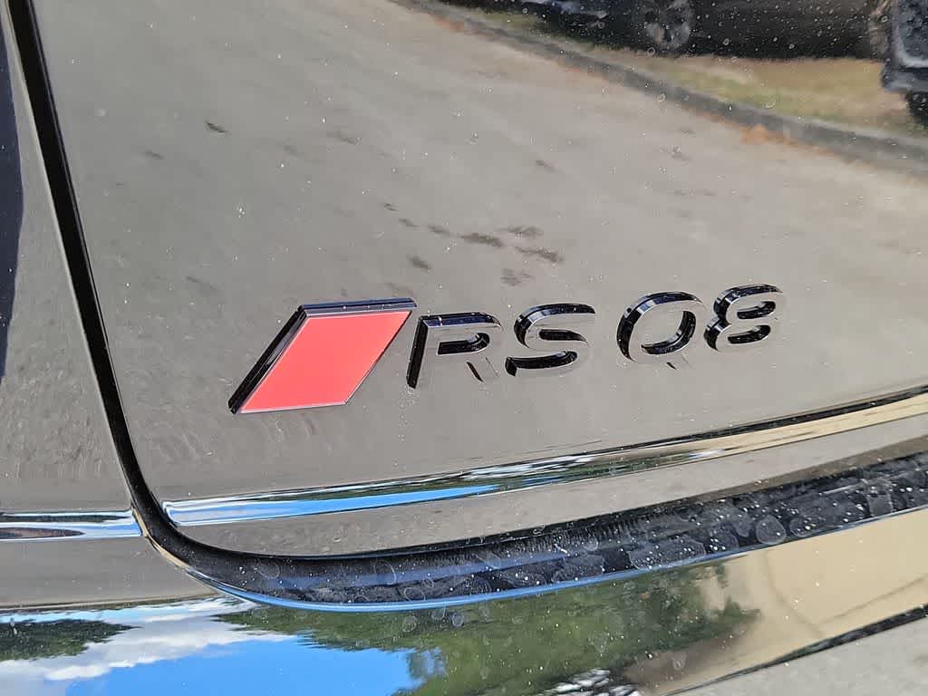 Thumbnail: 2026 Audi RS Q8 - 15