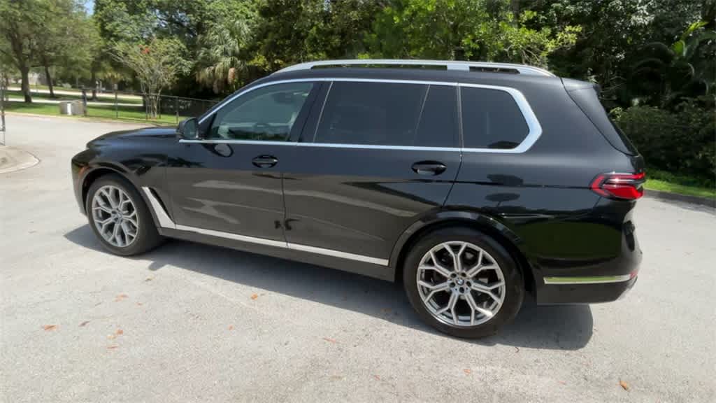 2023 BMW X7 xDrive40i 6