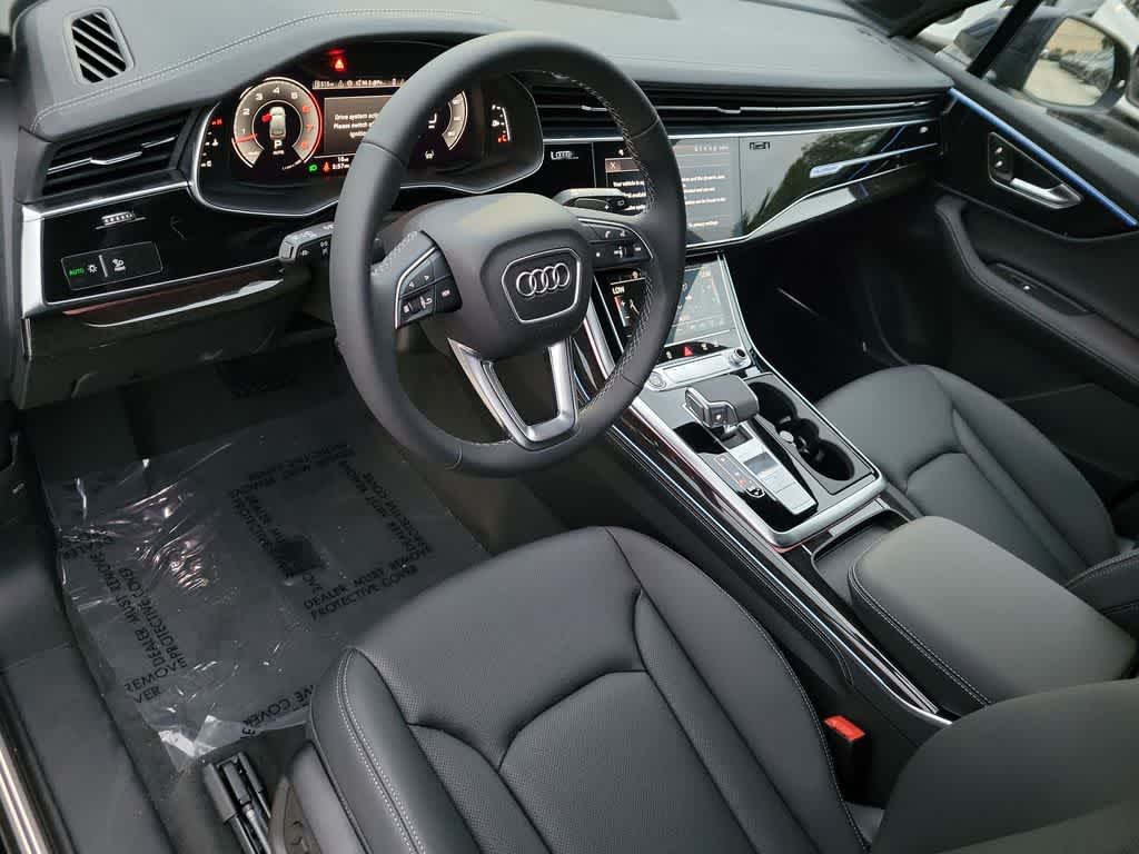Thumbnail: 2026 Audi Q7 - 10