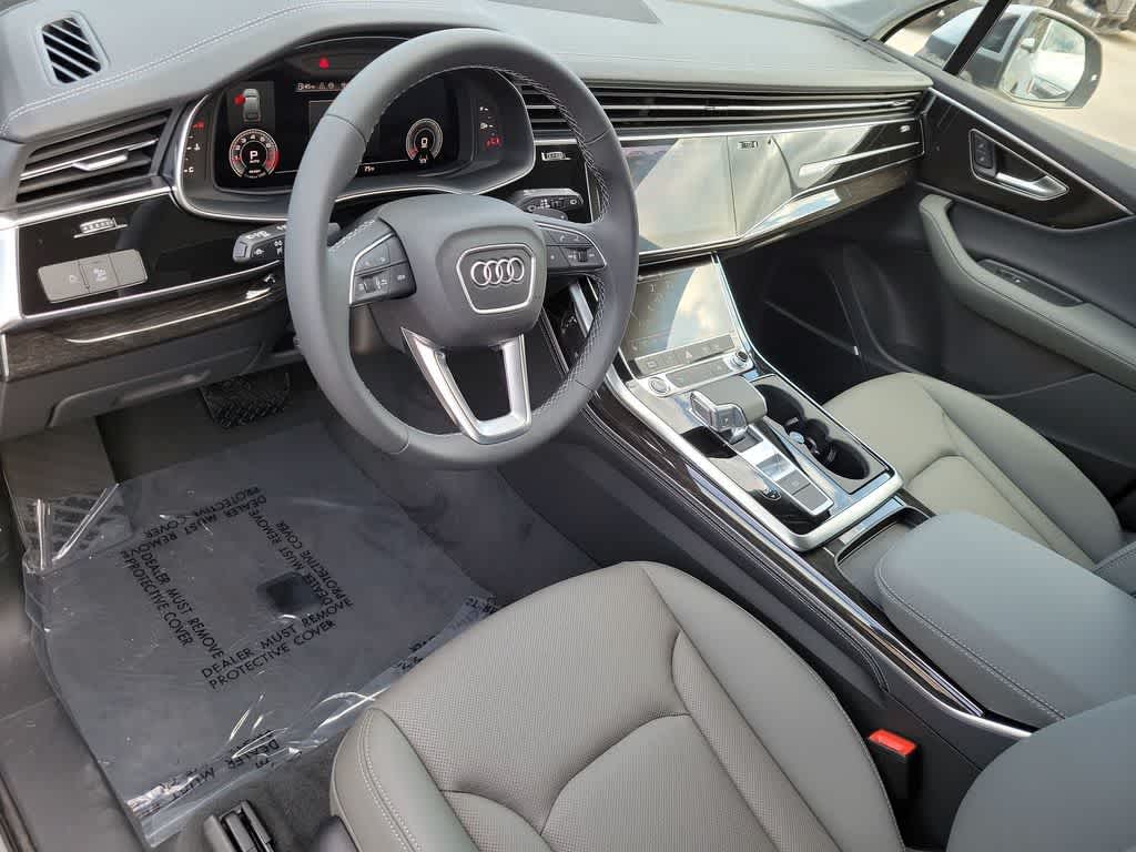 Thumbnail: 2026 Audi Q7 - 2