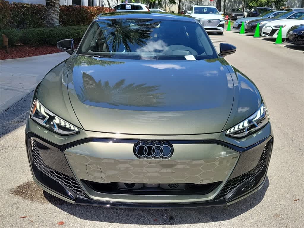 Thumbnail: 2025 Audi RS e-tron GT - 3