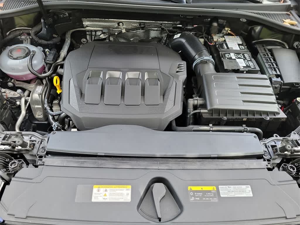 Thumbnail: 2025 Audi Q3 - 9