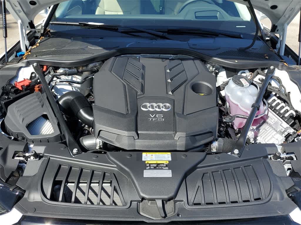 Thumbnail: 2025 Audi A8 - 17