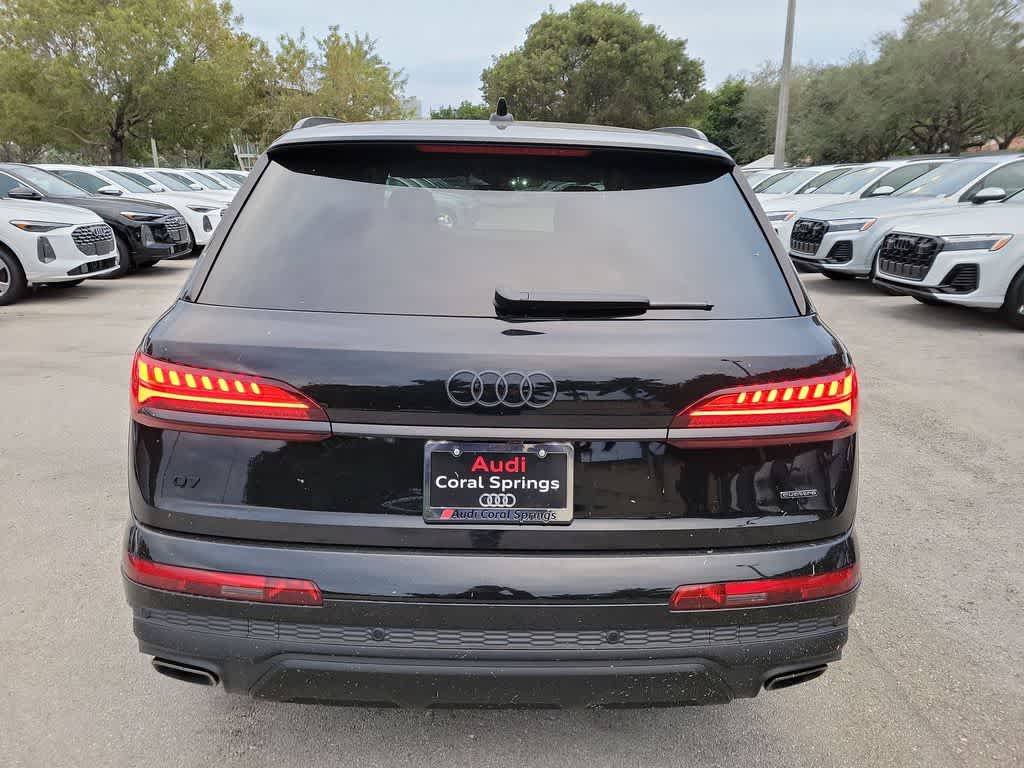 Thumbnail: 2026 Audi Q7 - 13