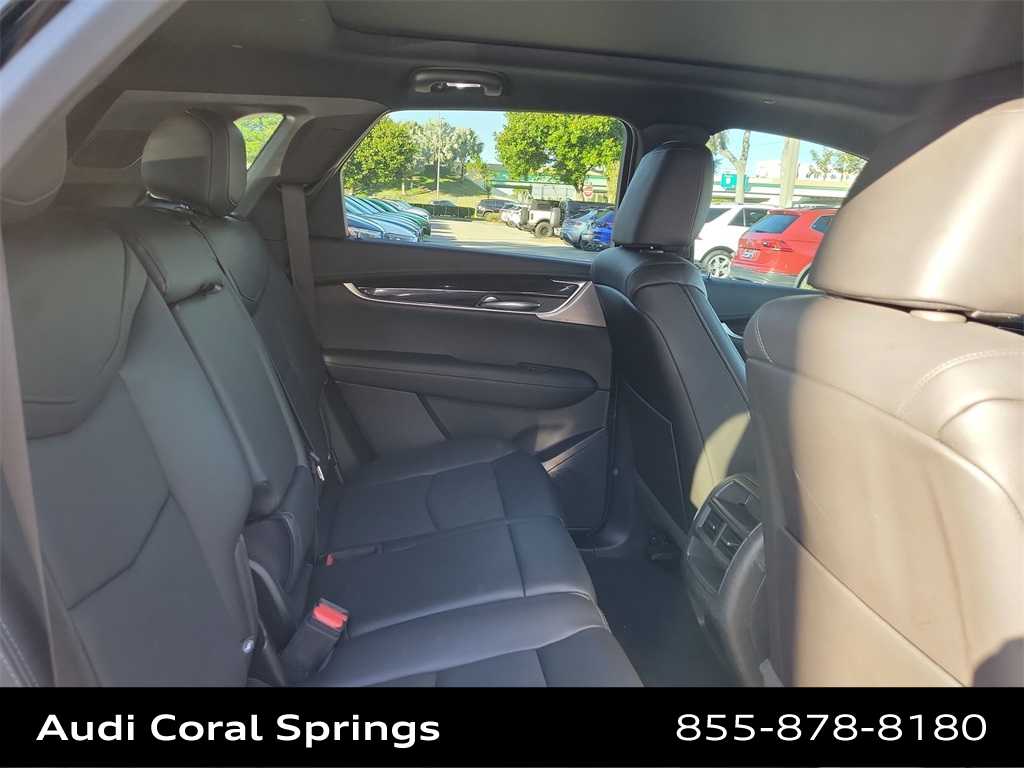 Thumbnail: 2023 Cadillac XT5 - 21