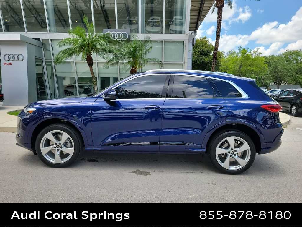 Thumbnail: 2025 Audi Q5 - 5