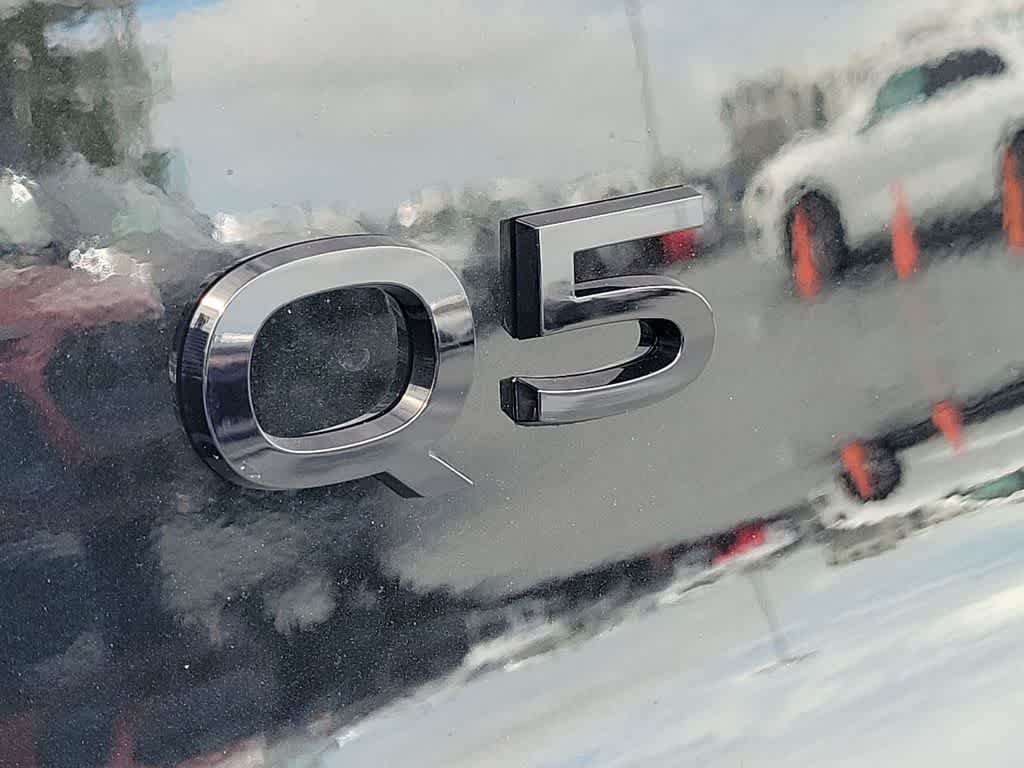 Thumbnail: 2026 Audi Q5 - 10
