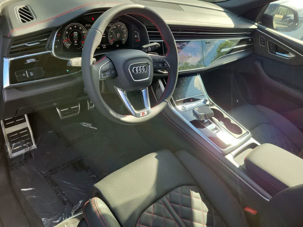 Thumbnail: 2026 Audi Q8 - 10