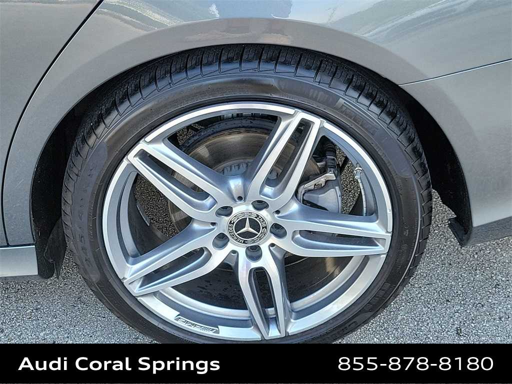 Thumbnail: 2019 Mercedes-Benz E-Class - 16