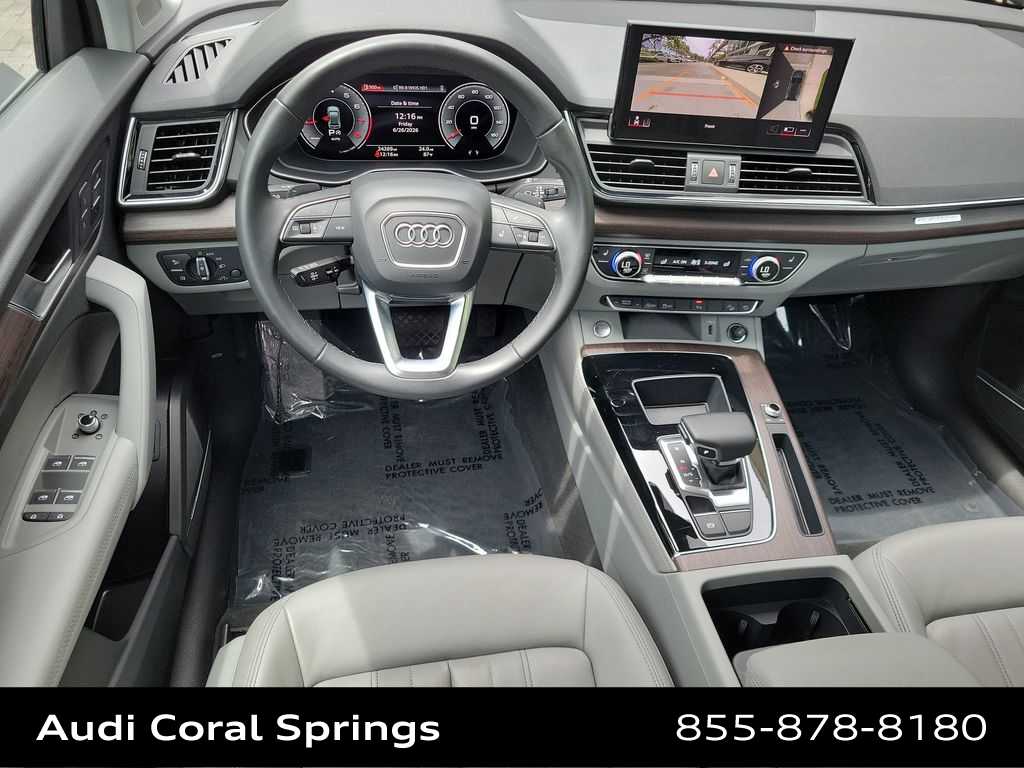 Thumbnail: 2022 Audi Q5 - 18