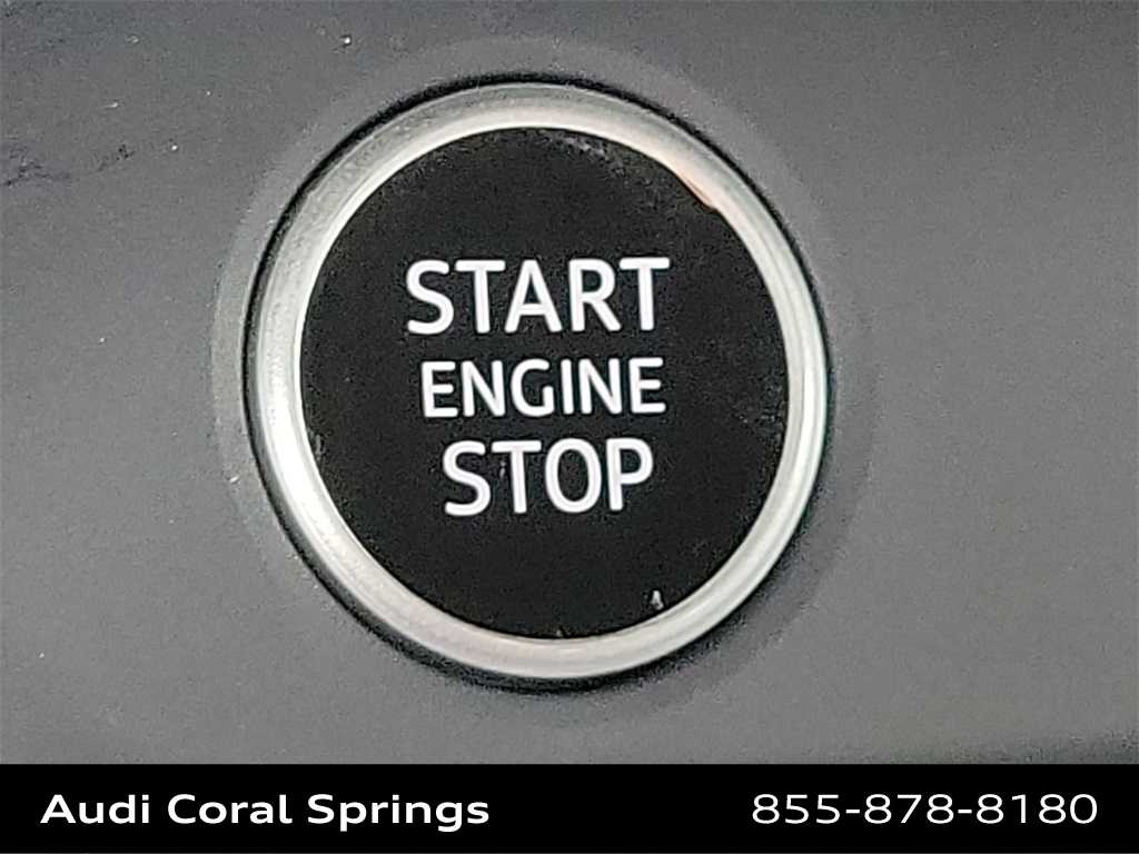 Thumbnail: 2025 Audi Q3 - 27