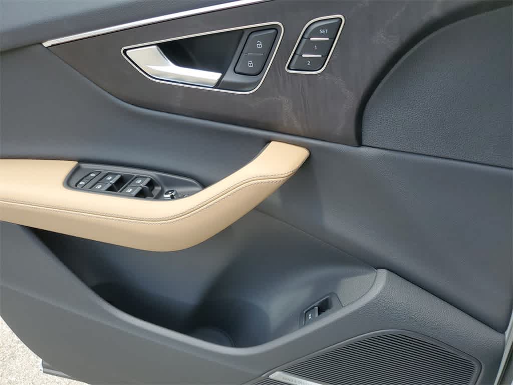 2025 Audi Q7 Premium Plus 27