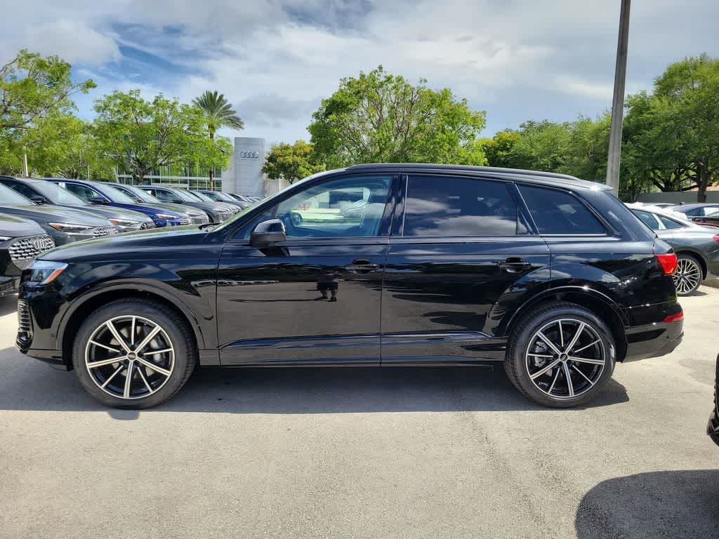 Thumbnail: 2026 Audi Q7 - 5